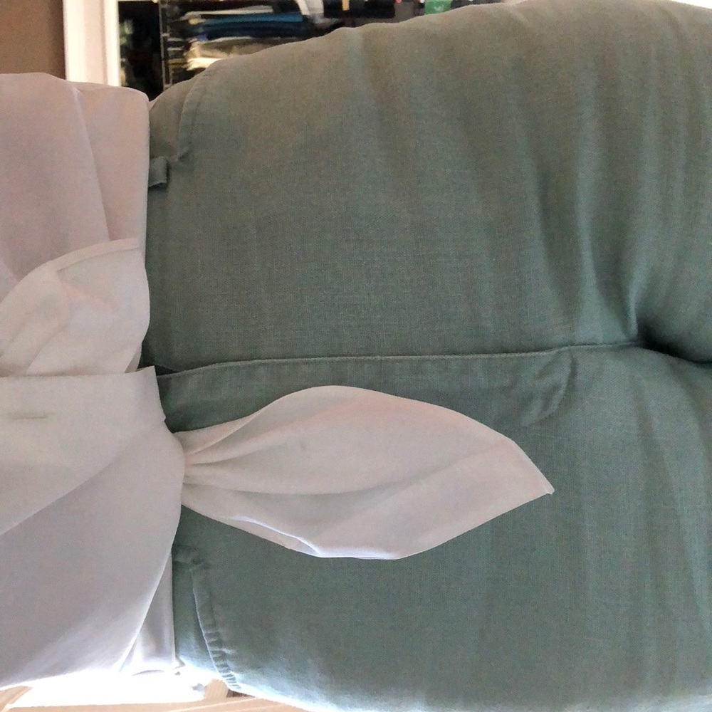 Linen slacks - Picture 6 of 7